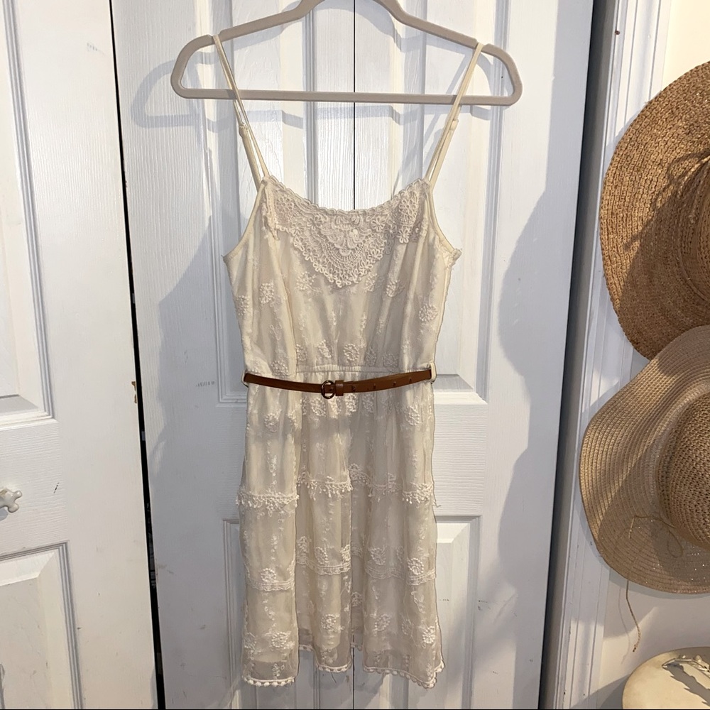 💕 Vintage Ultra Pink | Lace Dress w/ belt
